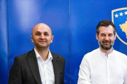 I denoncuar për keqpërdorime, Bislim Bislimi drejt rikthimit në krye të Arkivave – pezullohet sinjalizuesi