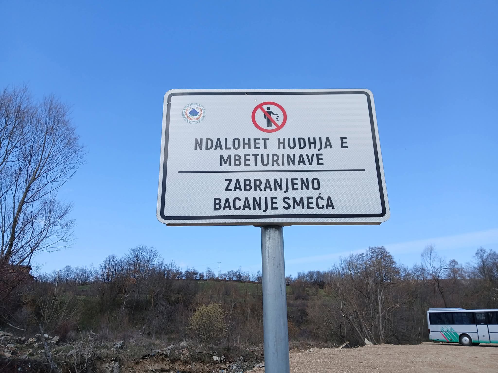 NDOTJE ALARMANTE NË BRESANË – MBETURINAT PO SHKATËRROJNË NATYRËN