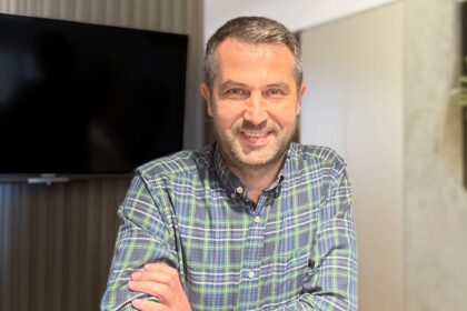 REAGIM PUBLIK | Kritika ndaj ambasadorit gjerman për qëndrimet mbi Gjykatën Speciale