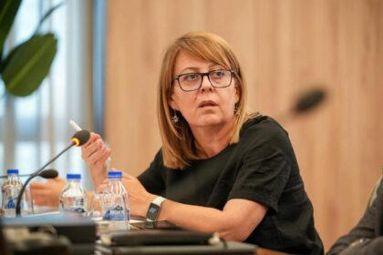 Bajrami publikon postimin e vjetër të Kurtit për naftën: “A s’po ndjeheni të mashtruar?”