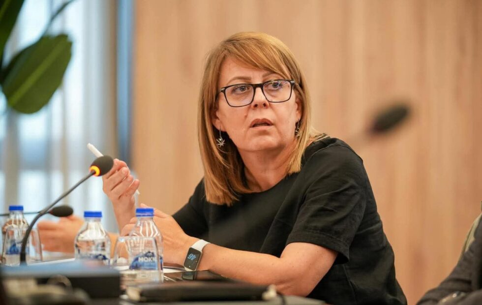 Bajrami publikon postimin e vjetër të Kurtit për naftën: “A s’po ndjeheni të mashtruar?”