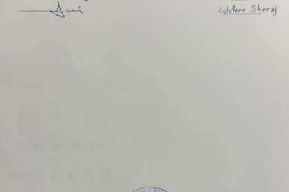 Mbi 8 mijë euro mblidhen në shkollën “Emin Duraku” në Prizren për operimin e nxënësit Adi Skeraj