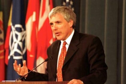 Jamie Shea: Nuk dua të vdes pa e parë Kosovën në NATO