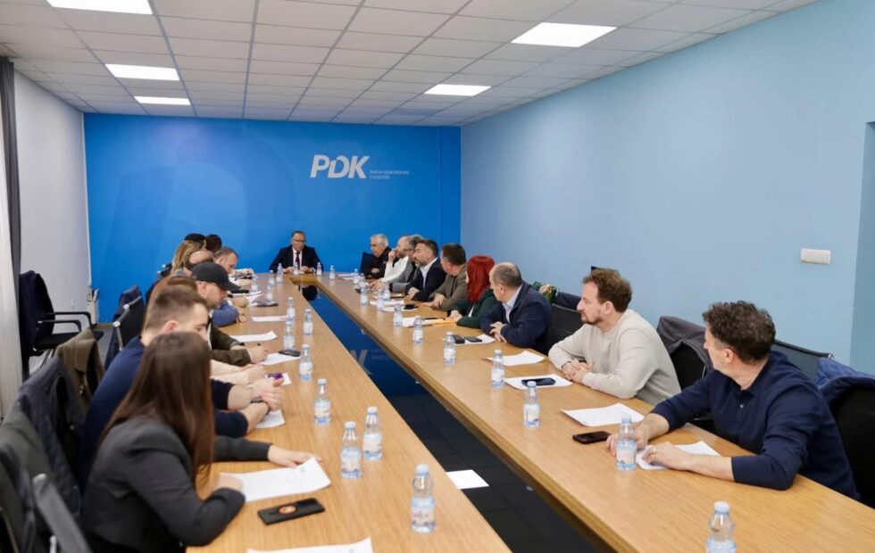 PDK pas mbledhjes së Kryesisë: Zgjidhja e vetme, zgjedhjet e reja