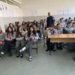 Ligjëratë edukative për sigurinë online në SHFMU “Sezai Surroi” në Bellobrad